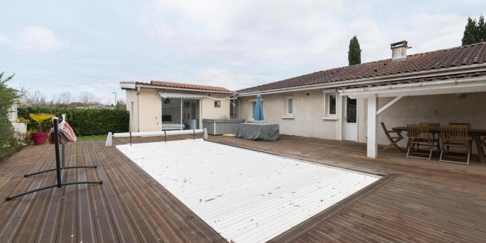 maison à MONT DE MARSAN (40000)